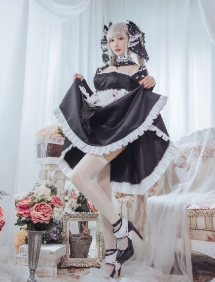 欧美阔型牛仔外套街拍_2019国语AV首页