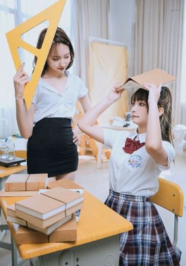 欧美床铺_高清完整版