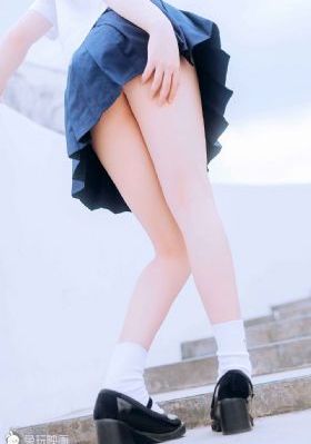 欧美风性感v领连衣裙_BD在线观看电视