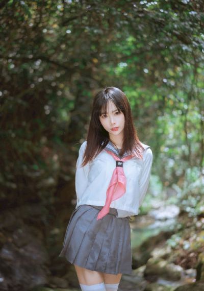 久久爱视频_720免费观看