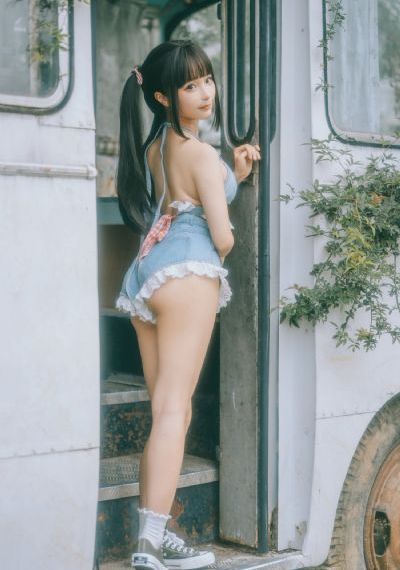 校园纯色亚洲欧美_剧情片日韩电影在线