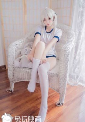欧美复古卡其色中长款外套_DVD电影在线观看