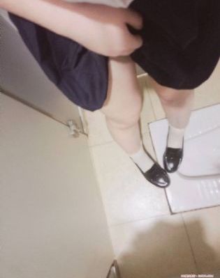 国产成人片无码免费爱线观看_超清视频大全