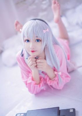 欧美丰满少妇三级_剧情片高清迅雷在线观看